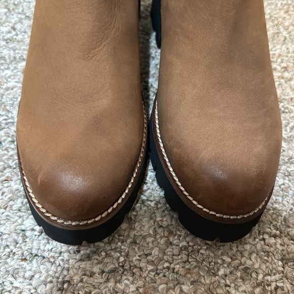 NEW! Dagger Waterproof Nubuck Leather Booties - Size 8.5 - Picture 3 of 13